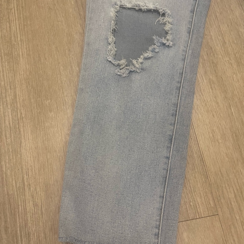 RSQ Women's Light Blue Distressed Jeans - Picture 3 of 6